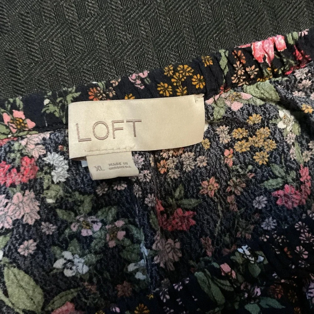 LOFT Shirts Womens XL Lot Of 2‎ Floral Gray 3/4 Sleeve Rayon Peasant Blouse Tops